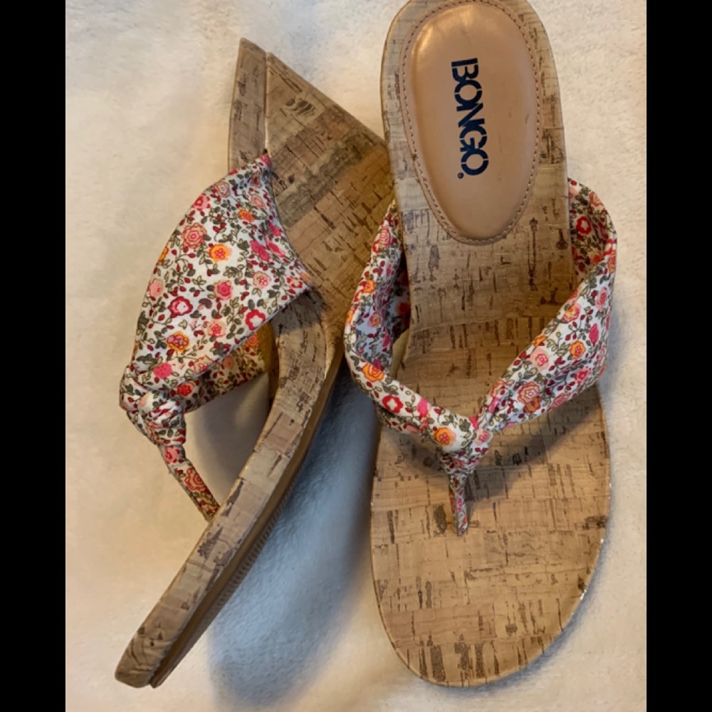 Bongo Cork Wedge Sandals Size 8 Fabric Uppers